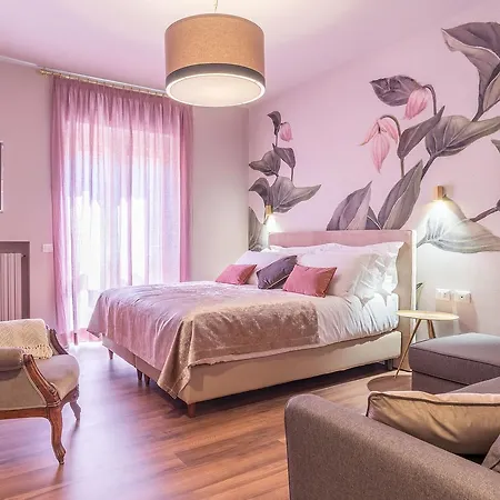 Borghese Luxury Terrace Гостевой дом Рим